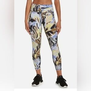 Sweaty Betty Leggings 24" Power 7/8 Length Compression Size Small